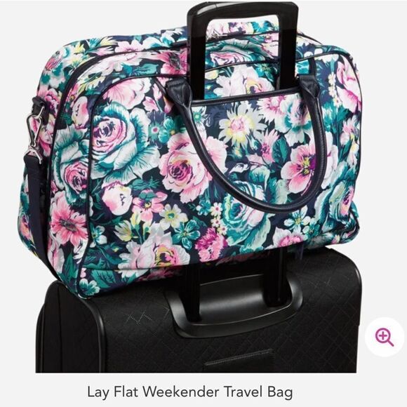 Vera Bradley Lay Flat Weekender Travel Bag in Garden Grove NWT - Picture 5 of 6